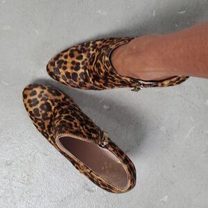 NWOT Vince Camuto vive leopard print, calf hair, size 6 bootie